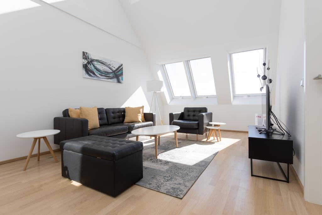 Mar Suite Apartments - Center Wina Bagian luar foto