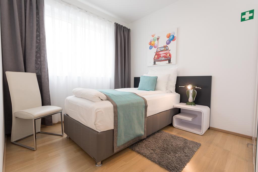 Mar Suite Apartments - Center Wina Bagian luar foto