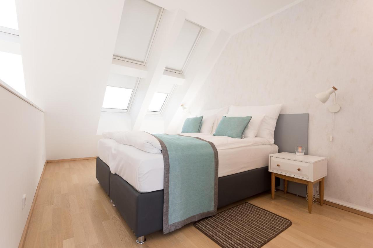 Mar Suite Apartments - Center Wina Bagian luar foto